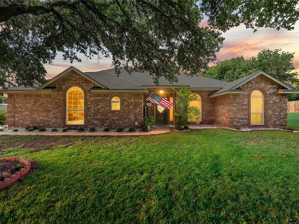 212 Sherwood Oaks Dr, Waco, TX 76705