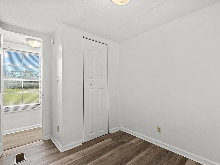 185 Justice Rd #4 — Photo 18