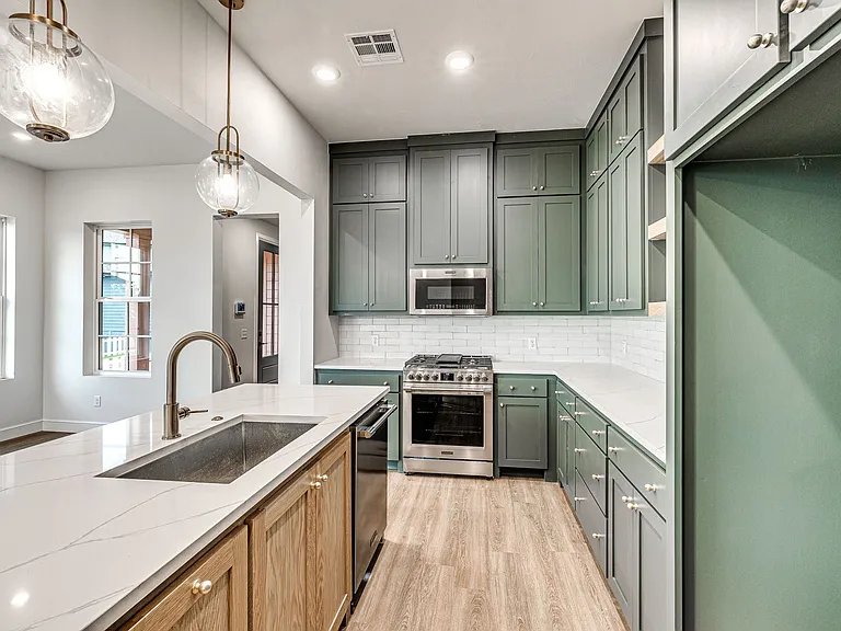 29595 E Ridge Rd #B — Photo 17