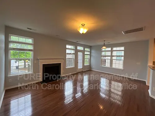 6210 Rockefeller Ln Photo 1