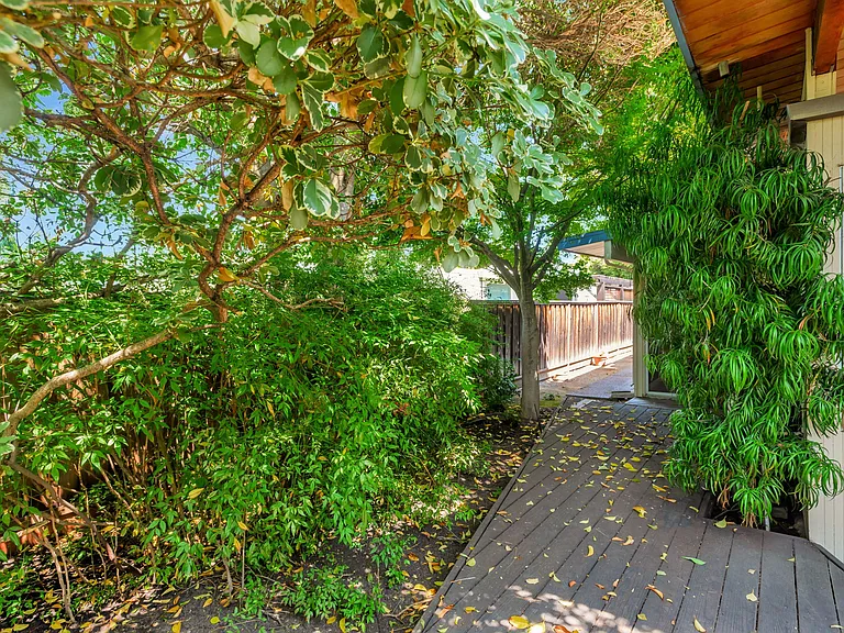 193 Ferne Ave — Photo 49