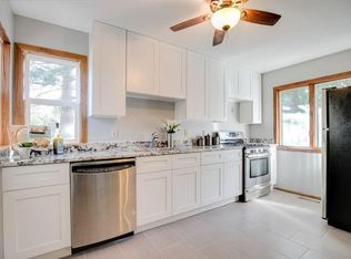 3528 Hampshire Ave N, Crystal, MN 55427