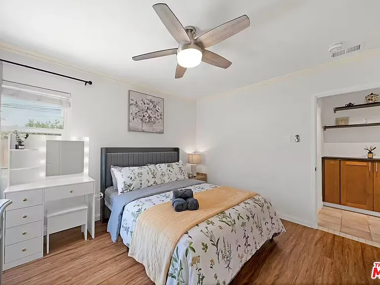 15213 Daphne Ave — Photo 11