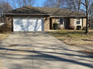 3964 S El Amber Ave, Springfield, MO 65807