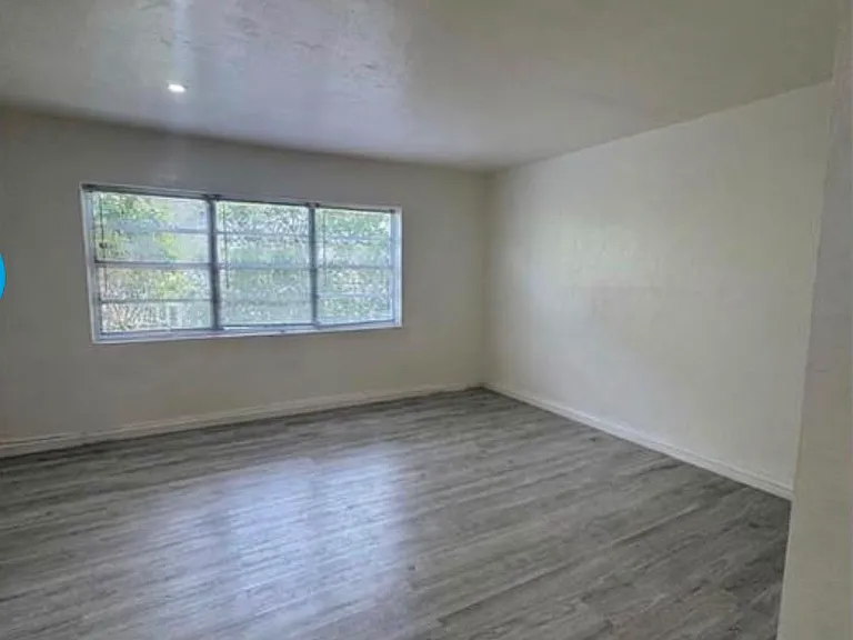 1258 Marseille Dr #0 — Photo 2