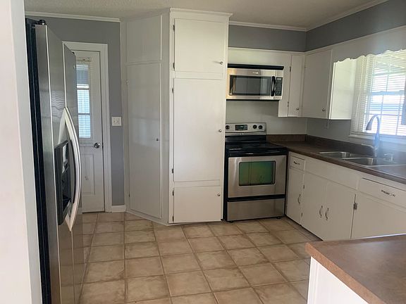 5th image of 3317 W Main St