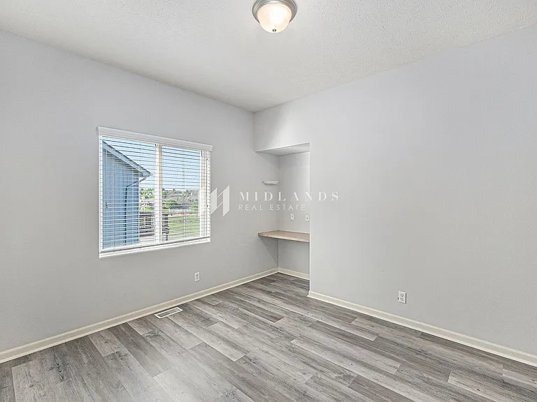 6738 S 188th Ave — Photo 11