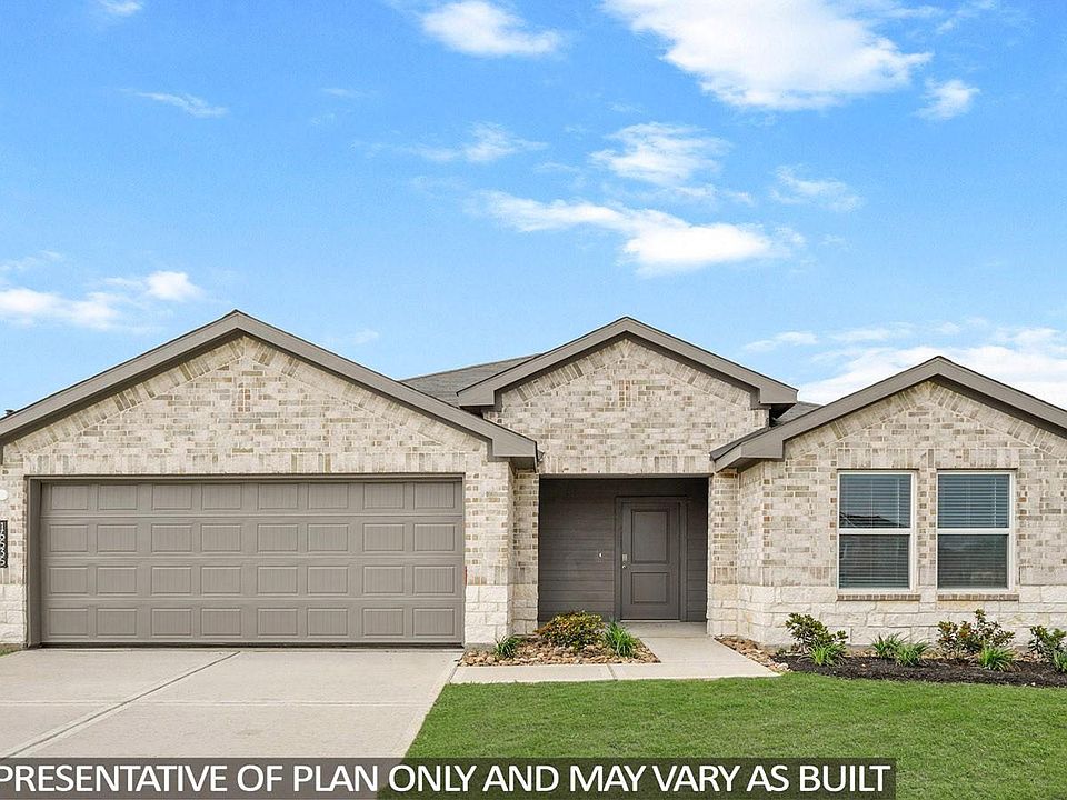 1st image of 16534 Pinecove Grove Ln