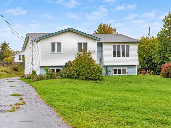 11 North Side Road, Bay Roberts, NL A0A3V0