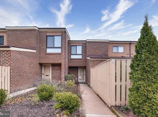 5 Cobbler Ct #F, Pikesville, MD 21208