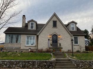 708 N Barker Ave, Evansville, IN 47720