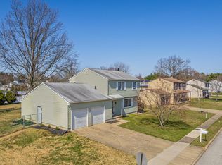 19 Mauriello Dr, Waterford Works, NJ 08089