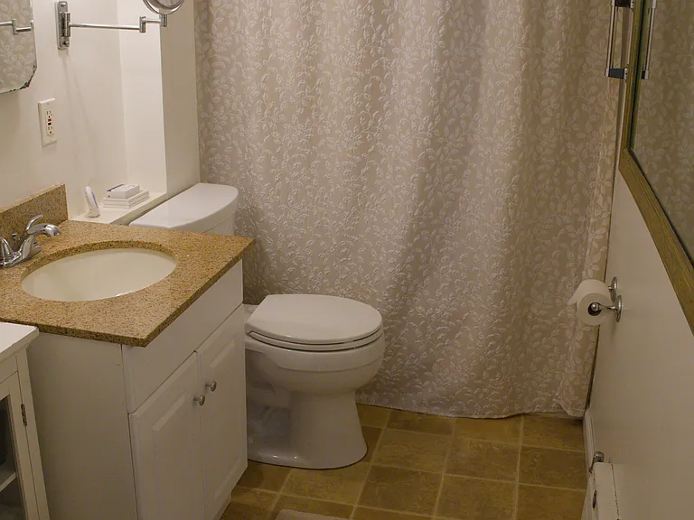 86 Taylor St — Photo 16