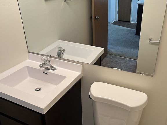 5th image of 2240 Skillman Ave E #17312593