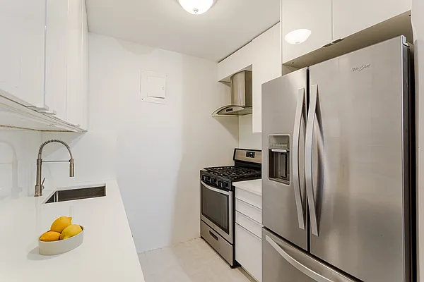 Rented by Compass | media 11