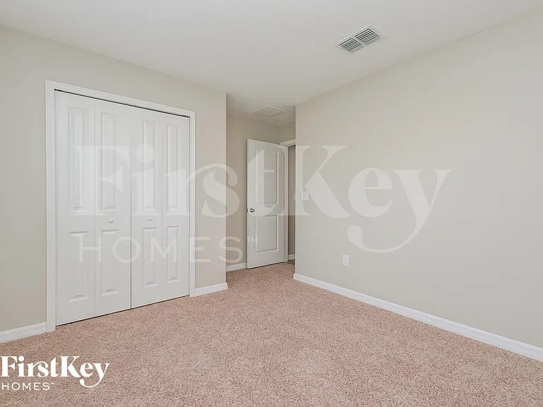 6117 Tremeza Pl — Photo 12