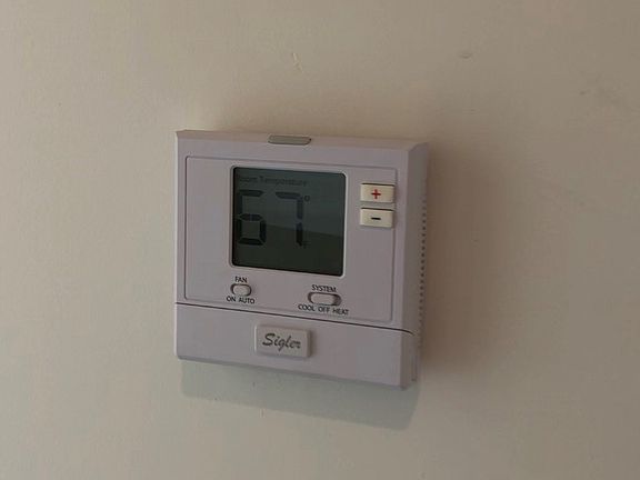 4th image of 190 Auburn Ave