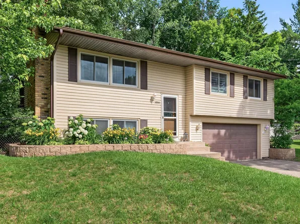 3884 Calcite Dr, Eagan, MN 55122