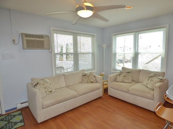 5th image of 3113 Central Ave APT 2S