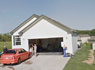 12211 N Pomona Ave, Kansas City, MO 64163