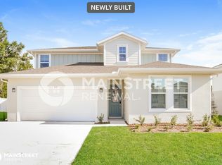 325 Whiteheart Dr, Deland, FL 32724