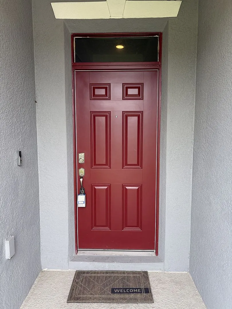 4-bedroom, 3-bath single-family home located in the highly desirable Harmony West! — Photo 2