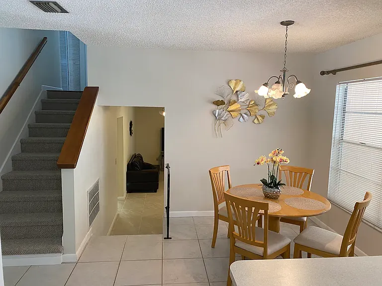 4108 Sand Lake Ct — Photo 4