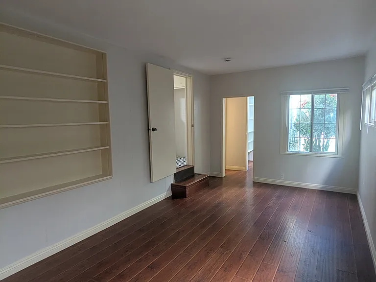 4120 Van Buren Pl — Photo 9
