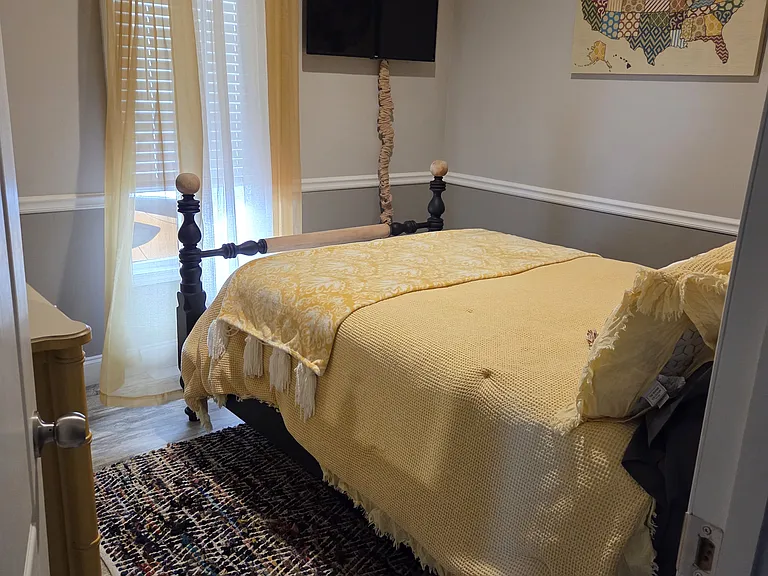 Guest Bedroom
