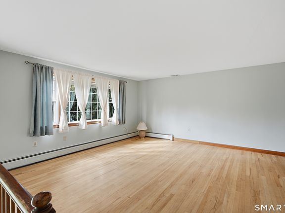2nd image of 128 Richard Road