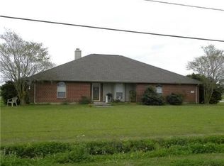 6521 S Meadow Lark Dr, Lake Charles, LA 70607