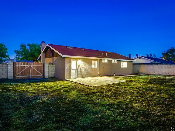 4th image of 7714 Emerald Ct