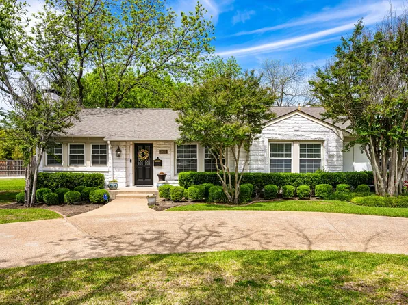 2922 Lovers Ln, Dallas, TX 75225