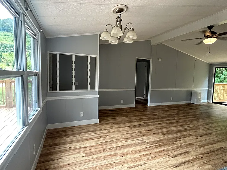 Little Elk Rd — Photo 5