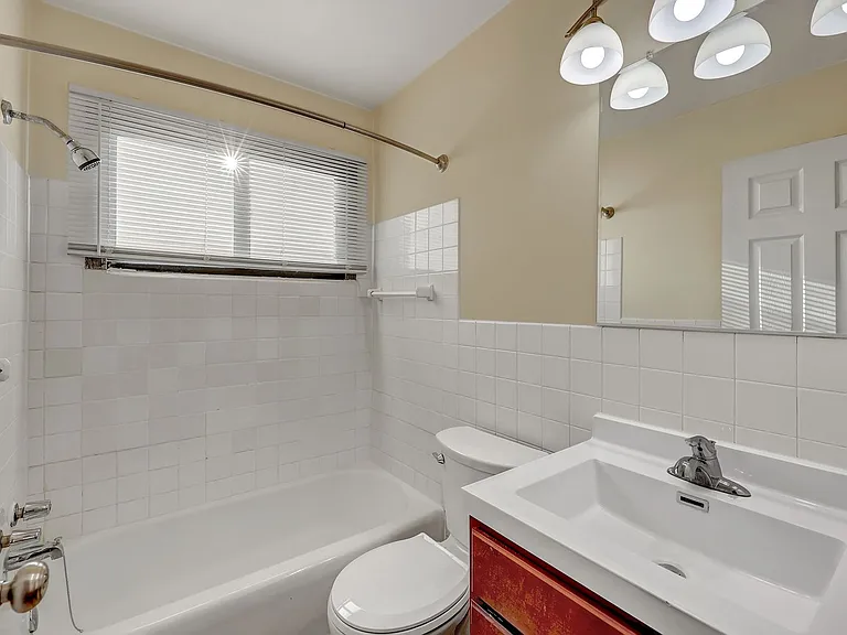 730 10th St NW — Photo 22