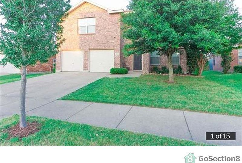 1st image of 2019 Kings Forest Dr
