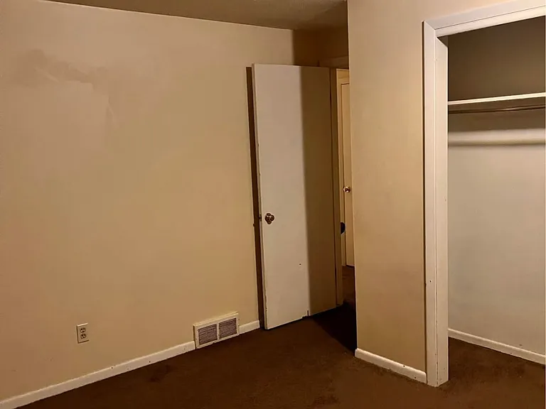 247 Kennedy St #247 — Photo 7