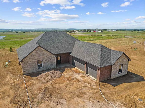 2nd image of 12997 Pinnacle Ln