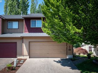 925 N 21st Ave, Cornelius, OR