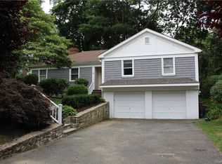 7 Woods Ln, Rye, NY 10580