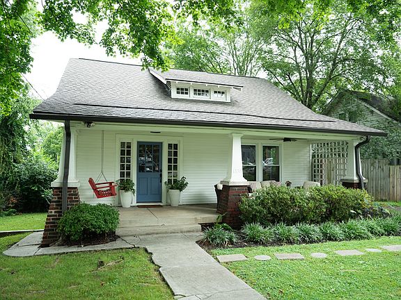2nd image of 1338 Pennock Ave