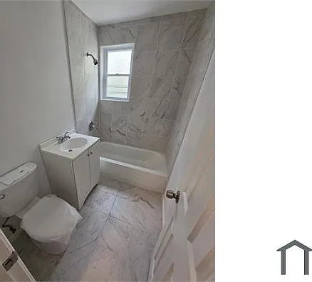 2 bed, $2,816 — Photo 4