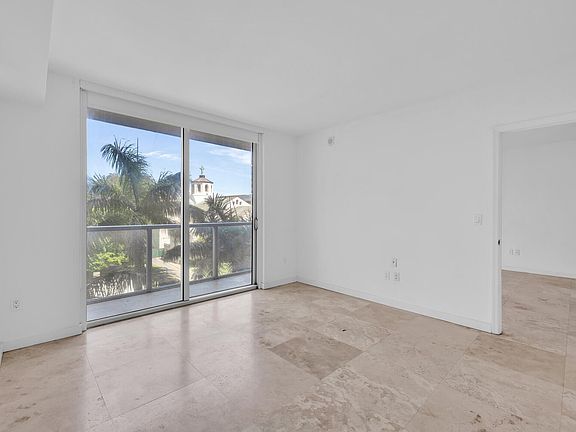 4th image of 500 Brickell Ave APT 500