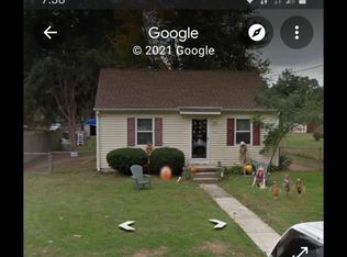 207 Locust Ave, Colonial Beach, VA 22443
