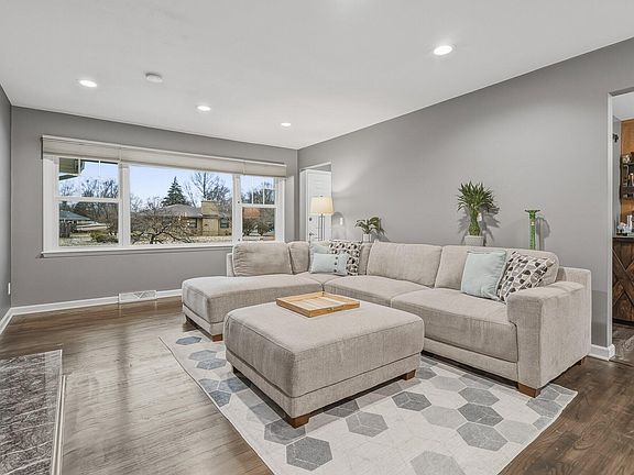 5th image of 3411 Olney Rd