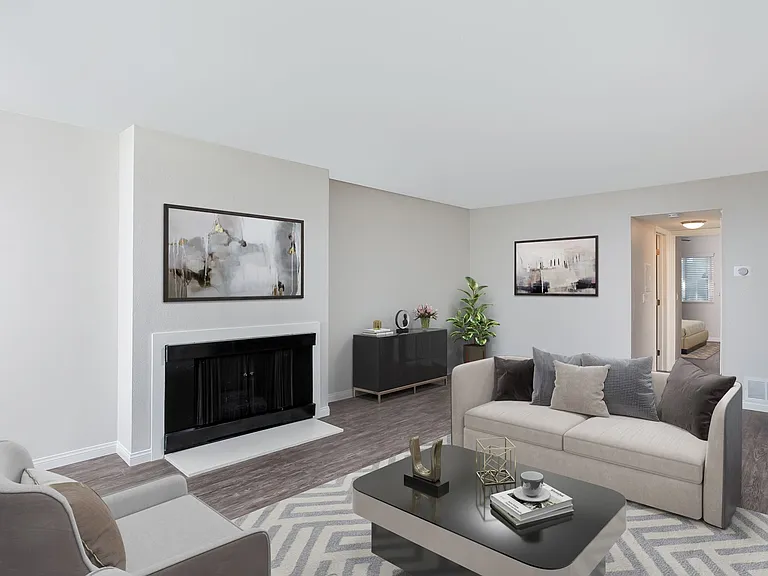 Countrywood Apartments — Photo 24