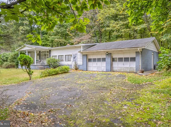 3948 Laurel Dale Rd, Scherr, WV 26726