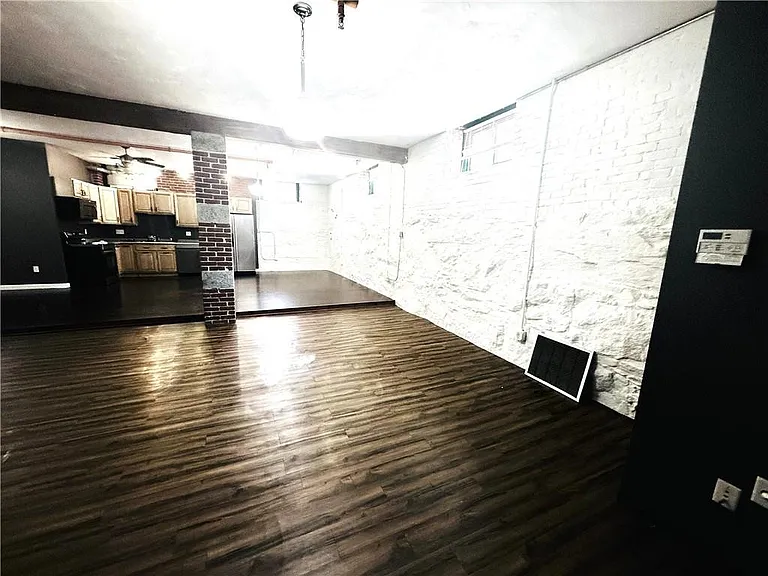 24 Front St #1 — Photo 11