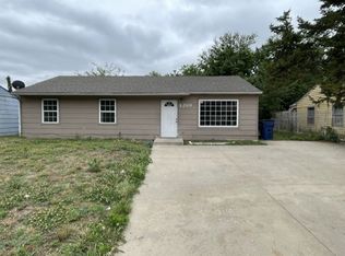 4269 S Greenhaven St, Wichita, KS 67216