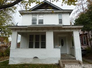 689 Surrey Ave, Saint Paul, MN 55106